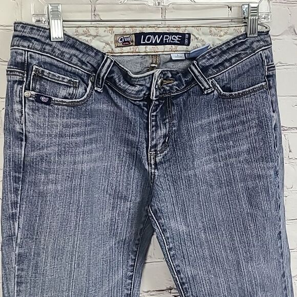 Cruel Girl Low Rise Relaxed Distressed Denim Blue Jeans Size 5 Cowgirl Western - Picture 3 of 9